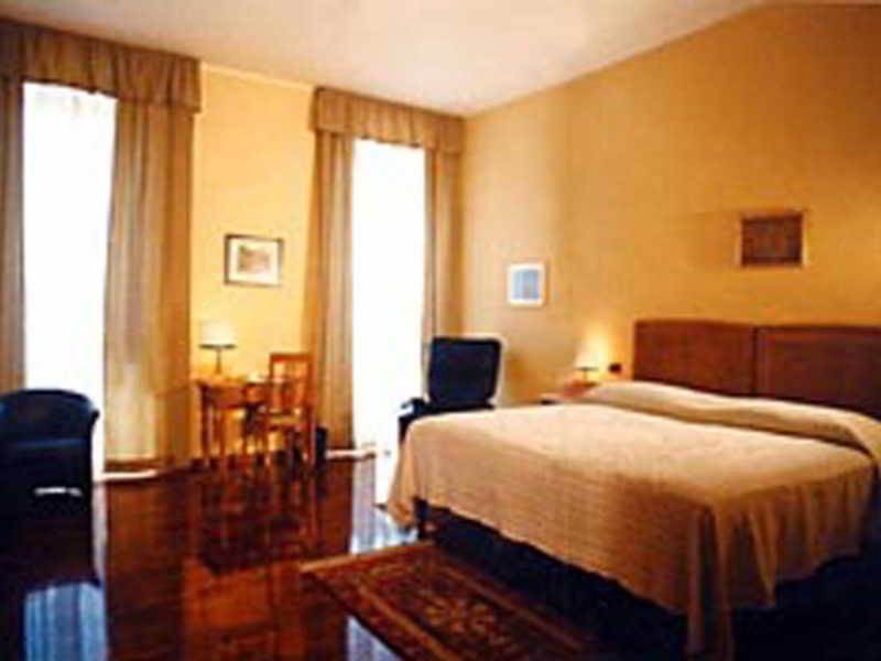 Albergo San Domenico Urbino Szoba fotó
