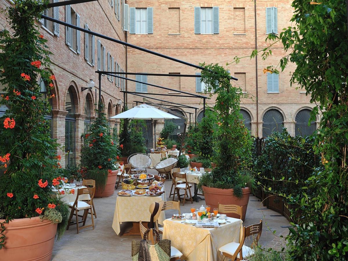 Albergo San Domenico Urbino Kültér fotó